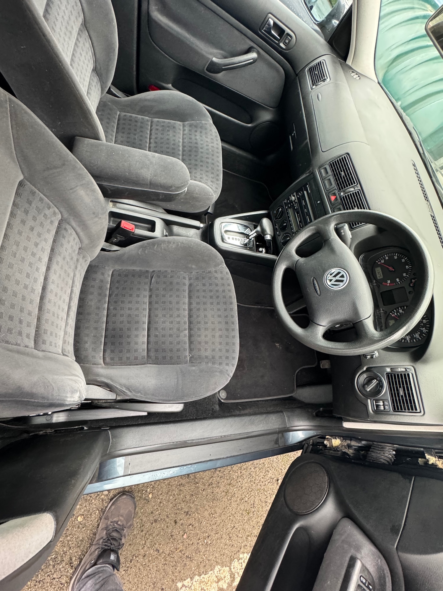 Used Volkswagen Golf 2001 for sale - 76821768: Photo 10