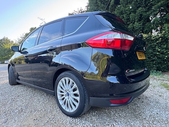 Used Ford C-Max 2015 for sale - 78901484: Photo