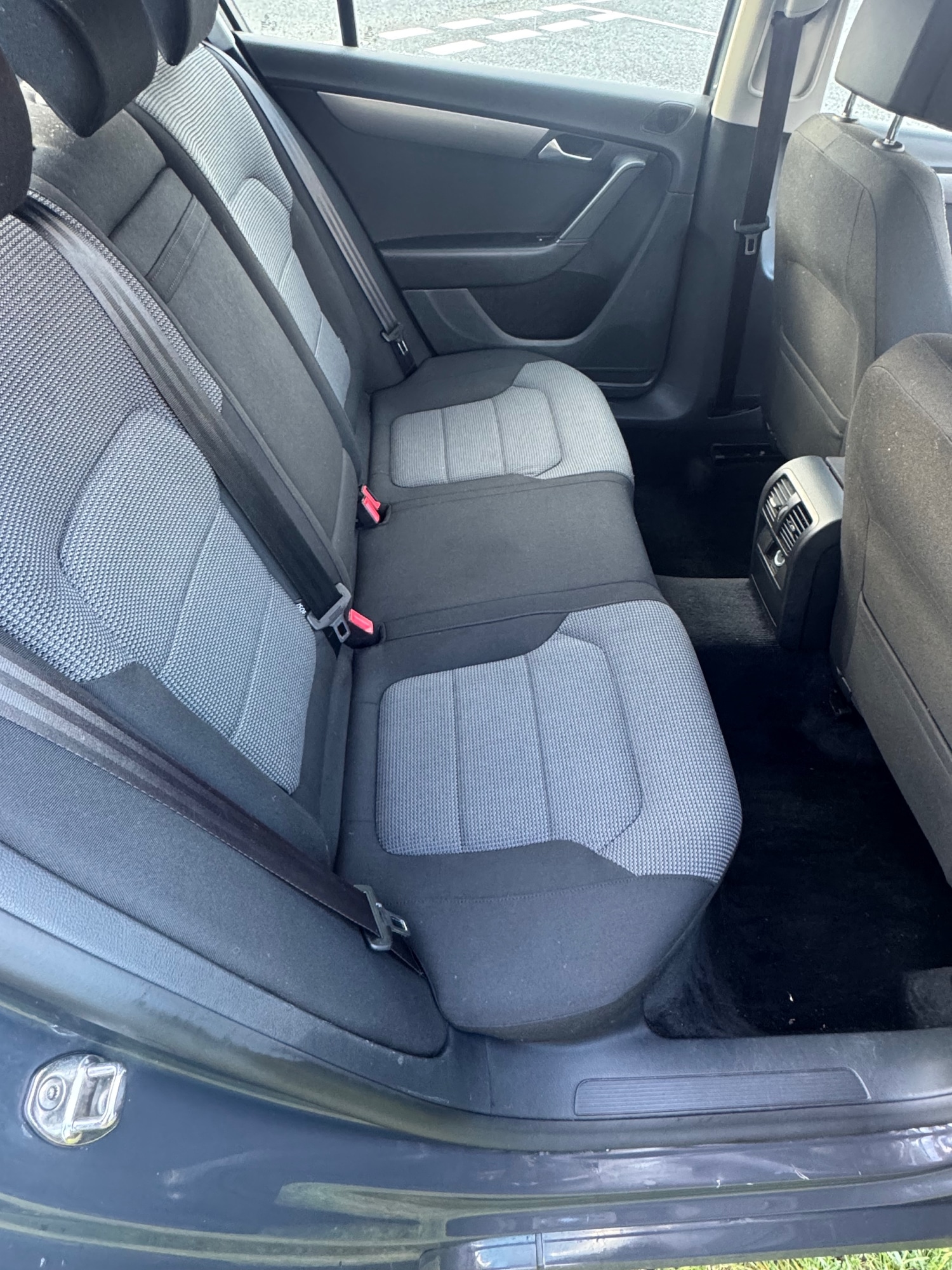 Used Volkswagen Passat 2012 for sale - 77307302: Photo 12