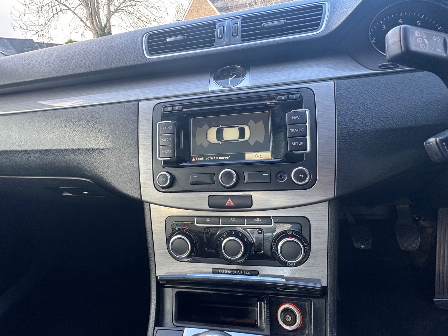 Used Volkswagen Passat 2012 for sale - 77307302: Photo 18