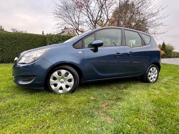 Used Vauxhall Meriva 2015 for sale - 76281724: Photo 2