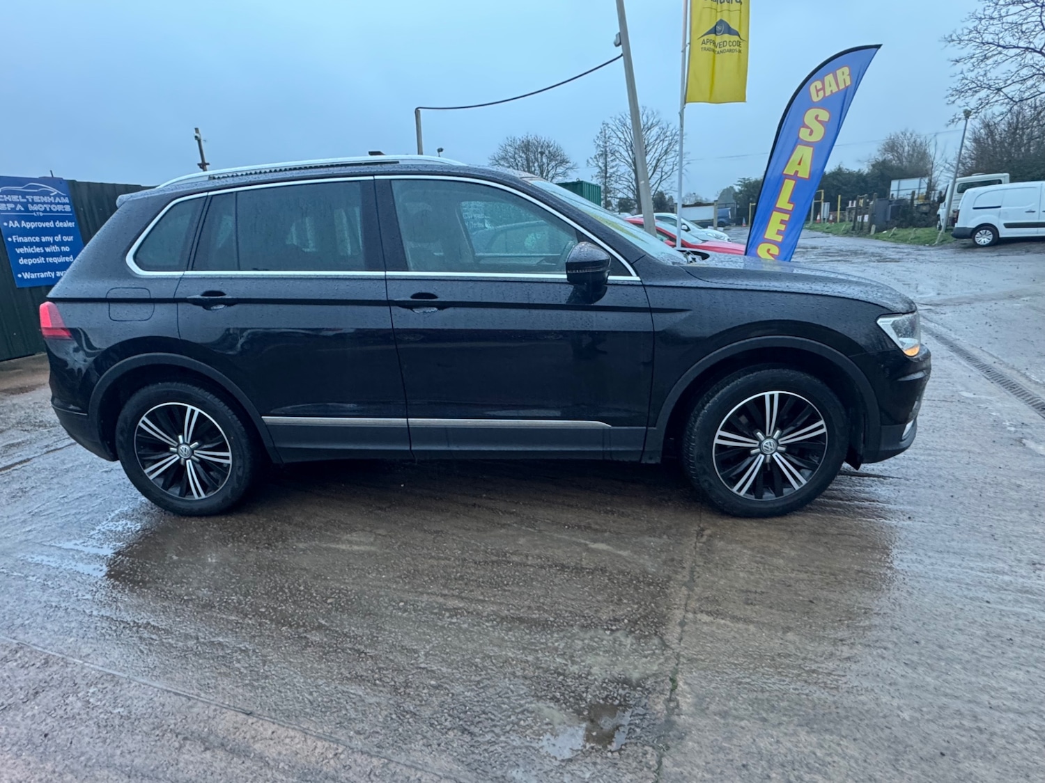 Used Volkswagen Tiguan 2016 for sale - 77693826: Photo 2