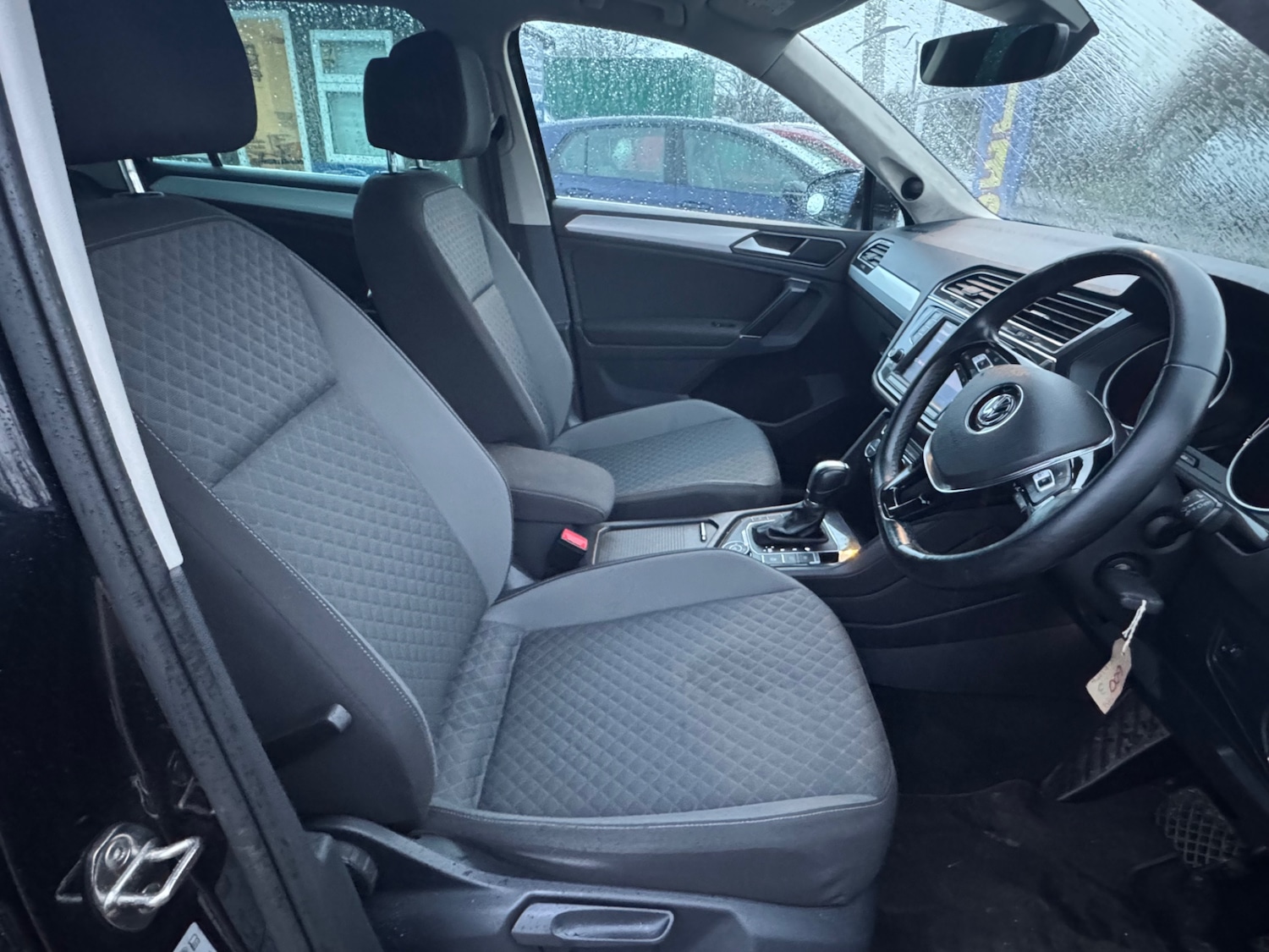 Used Volkswagen Tiguan 2016 for sale - 77693826: Photo 9