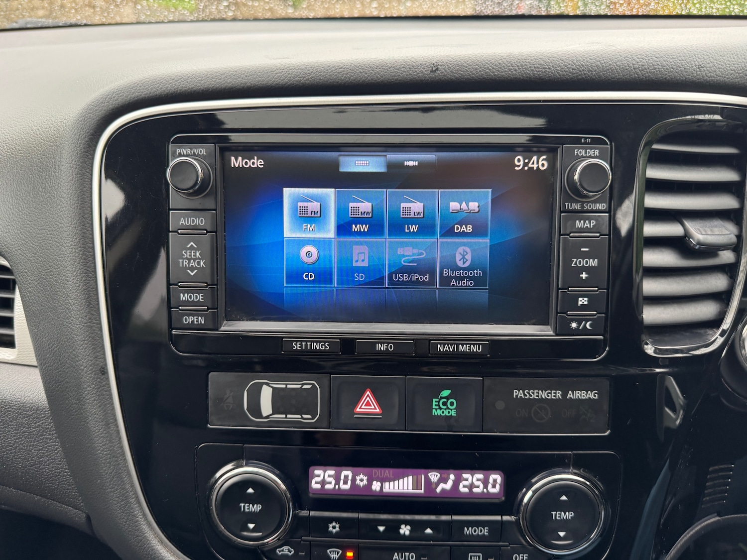 Used Mitsubishi Outlander 2015 for sale - 76405191: Photo 21