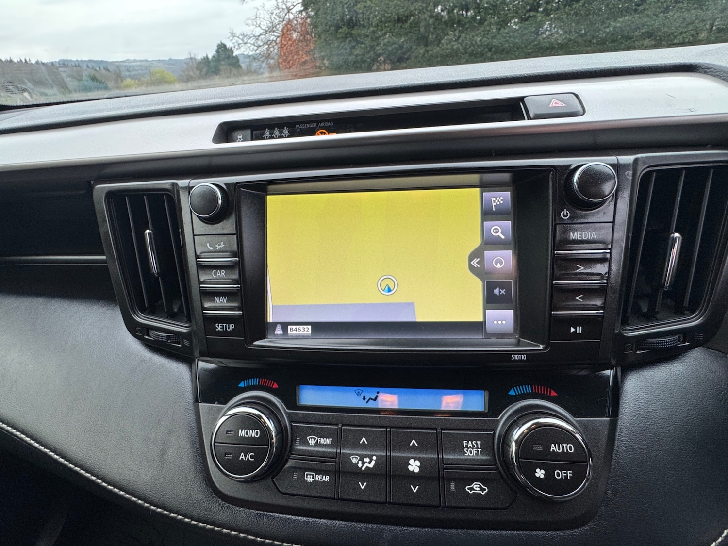 Used Toyota RAV4 2018 for sale - 77736169: Photo 21