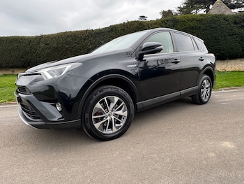 Used Toyota RAV4 2018 for sale - 77736169: Photo