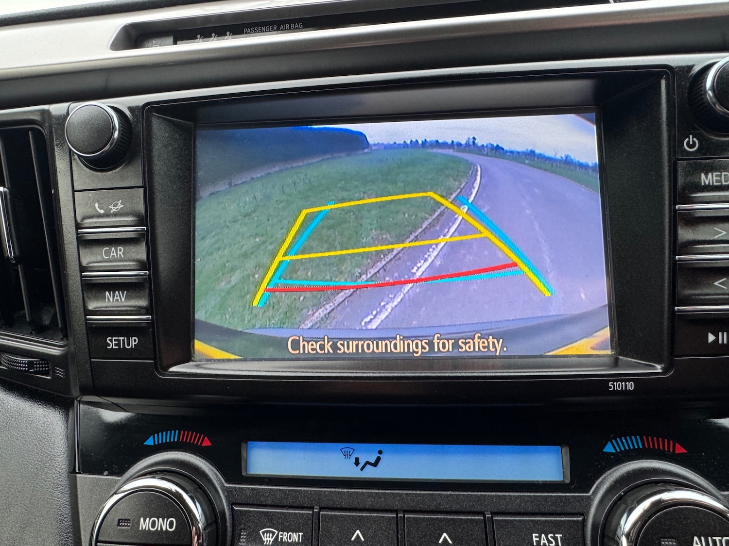 Used Toyota RAV4 2018 for sale - 77736169: Photo 8