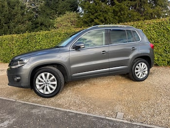 Used Volkswagen Tiguan 2014 for sale - 79676418: Photo