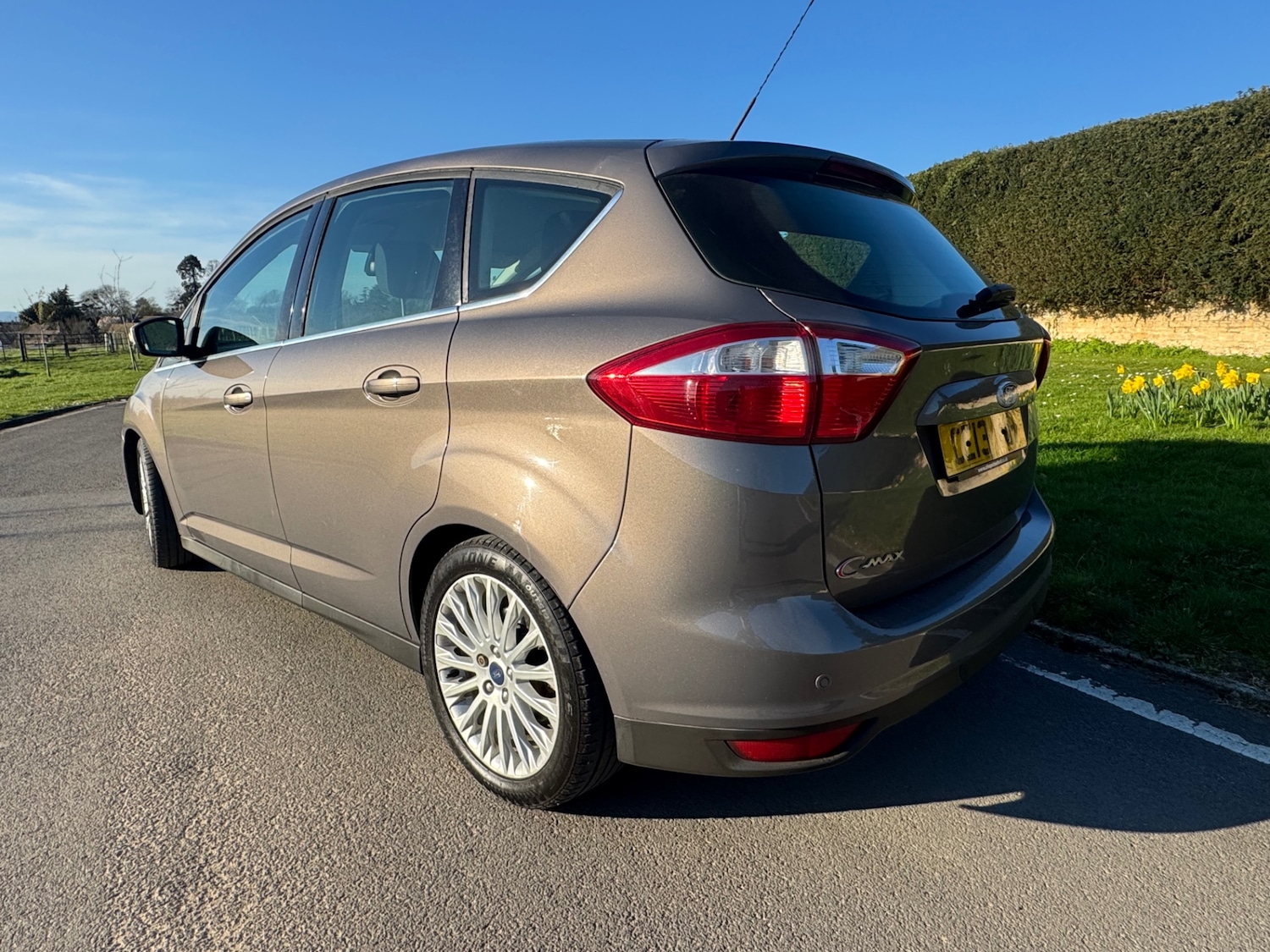 Used Ford C-Max 2013 for sale - 77938549: Photo 3