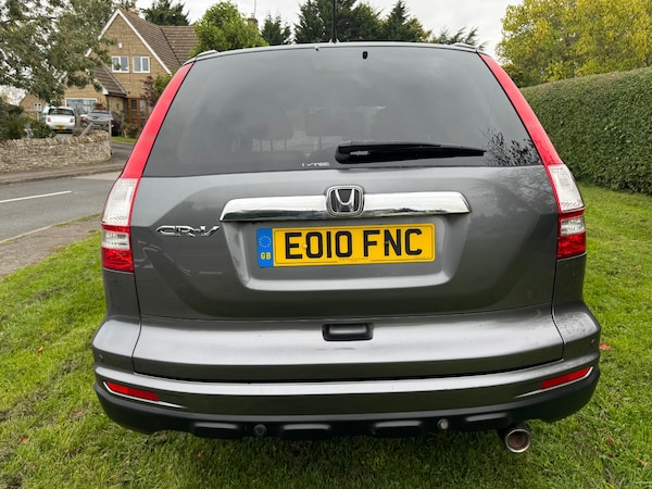 Used Honda CR-V 2010 for sale - 76234944: Photo 4