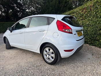 Used Ford Fiesta 2012 for sale - 79168341: Photo