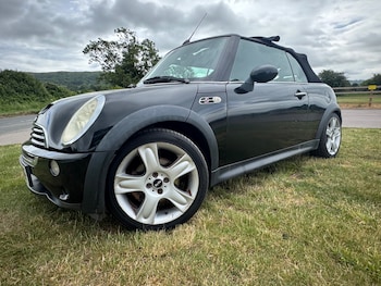 Used MINI Convertible 2005 for sale - 78770506: Photo