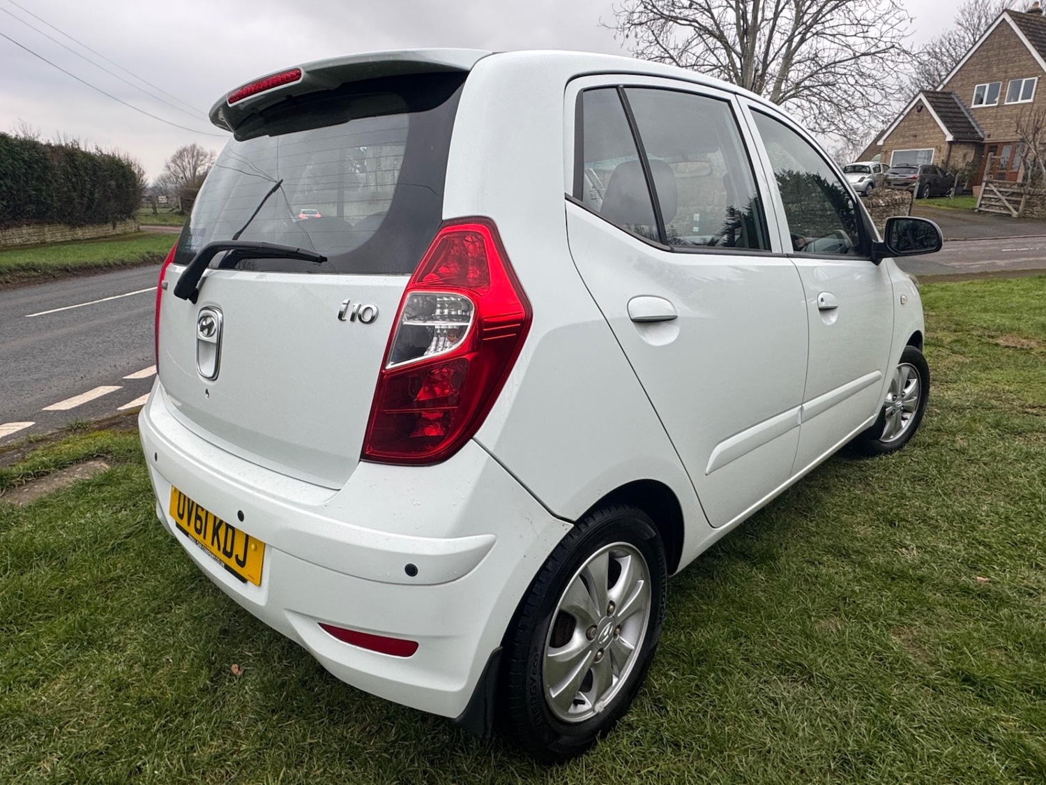 Used Hyundai i10 2011 for sale - 77610135: Photo 7