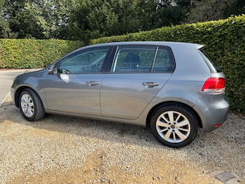 Used Volkswagen Golf 2011 for sale - 75860558: Photo