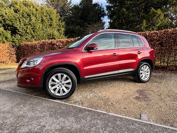 Used Volkswagen Tiguan 2011 for sale - 76963604: Photo