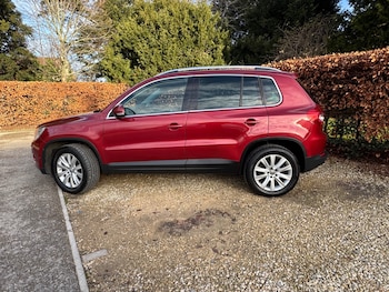 Used Volkswagen Tiguan 2011 for sale - 76963604: Photo