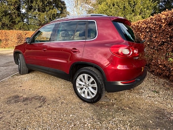Used Volkswagen Tiguan 2011 for sale - 76963604: Photo