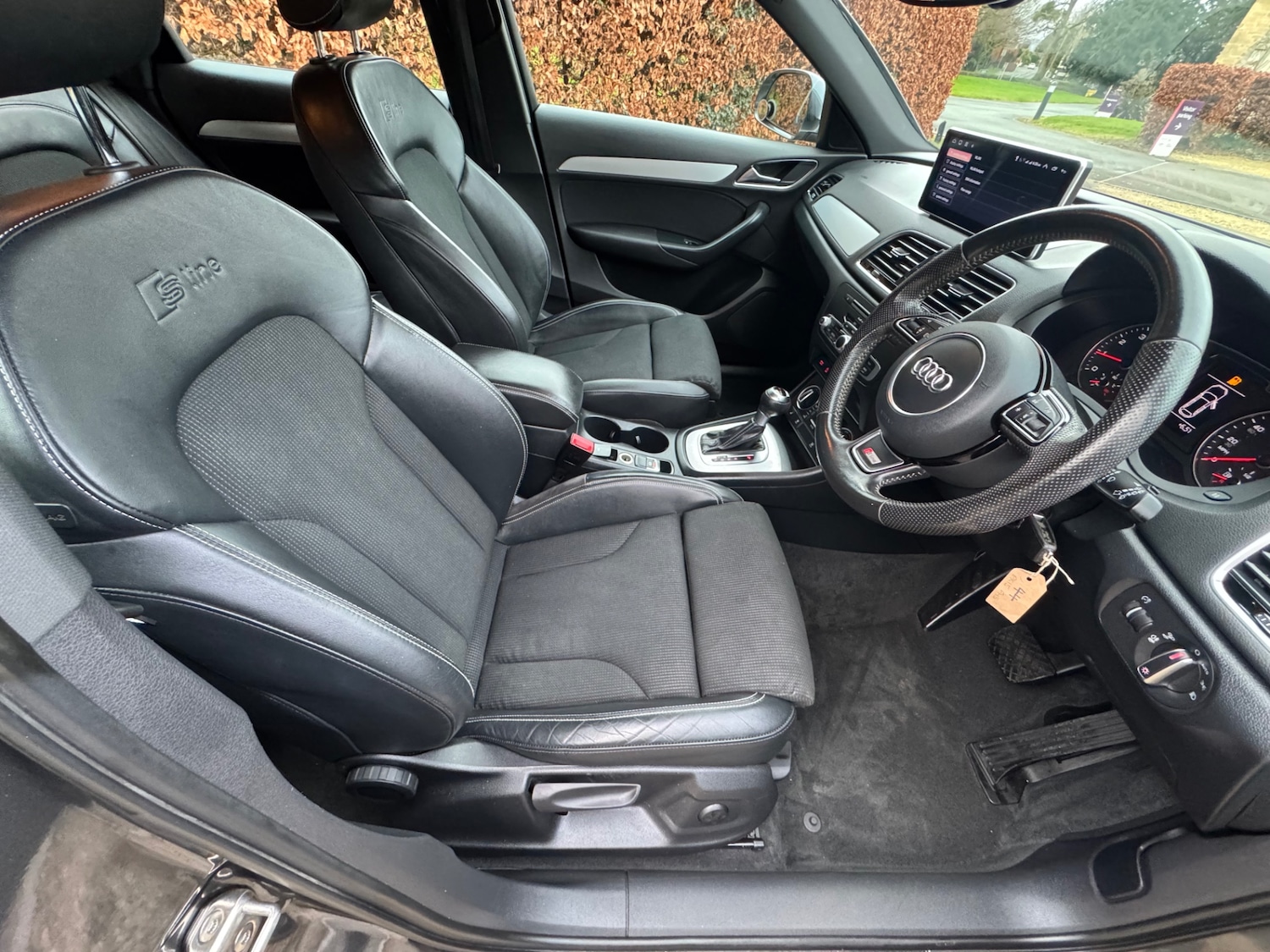 Used Audi Q3 2015 for sale - 77314274: Photo 17