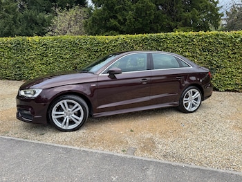 Used Audi A3 2014 for sale - 76022155: Photo 2