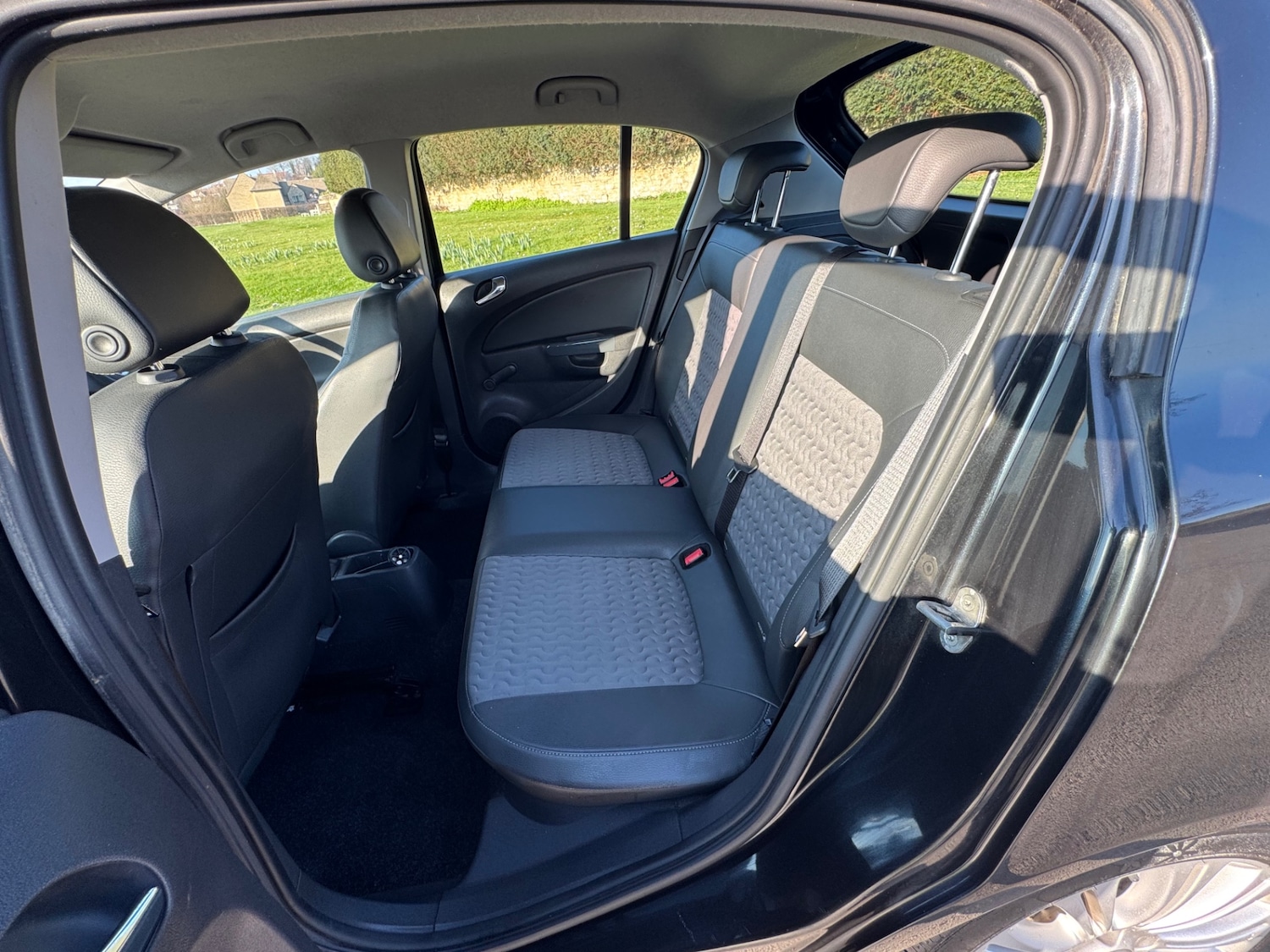 Used Vauxhall Corsa 2012 for sale - 77750370: Photo 12