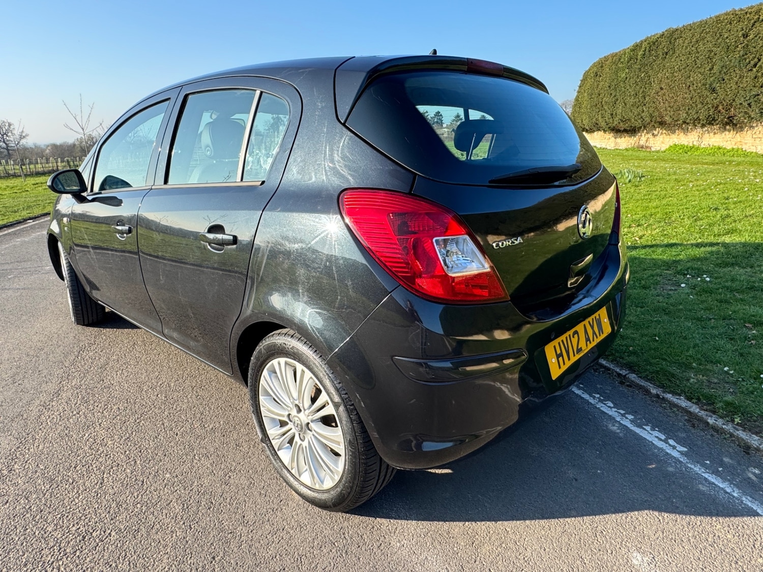 Used Vauxhall Corsa 2012 for sale - 77750370: Photo 4