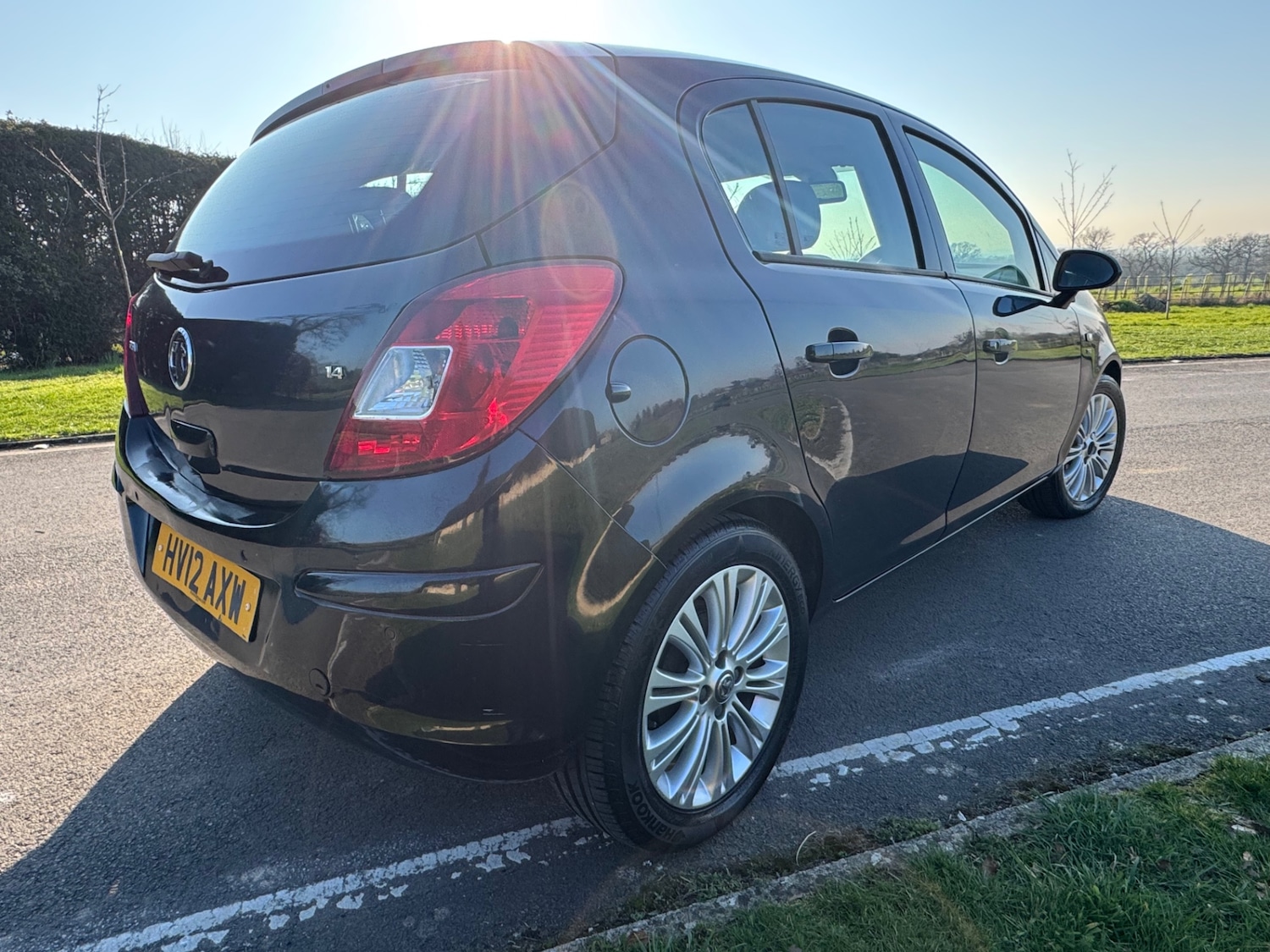 Used Vauxhall Corsa 2012 for sale - 77750370: Photo 6