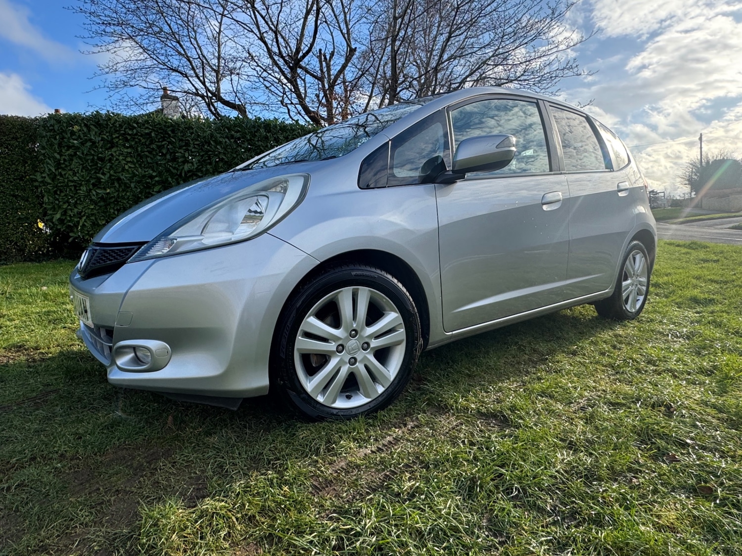 Used Honda Jazz 2011 for sale - 77264752: Photo 2