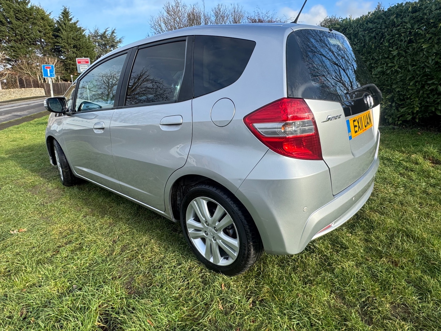 Used Honda Jazz 2011 for sale - 77264752: Photo 4