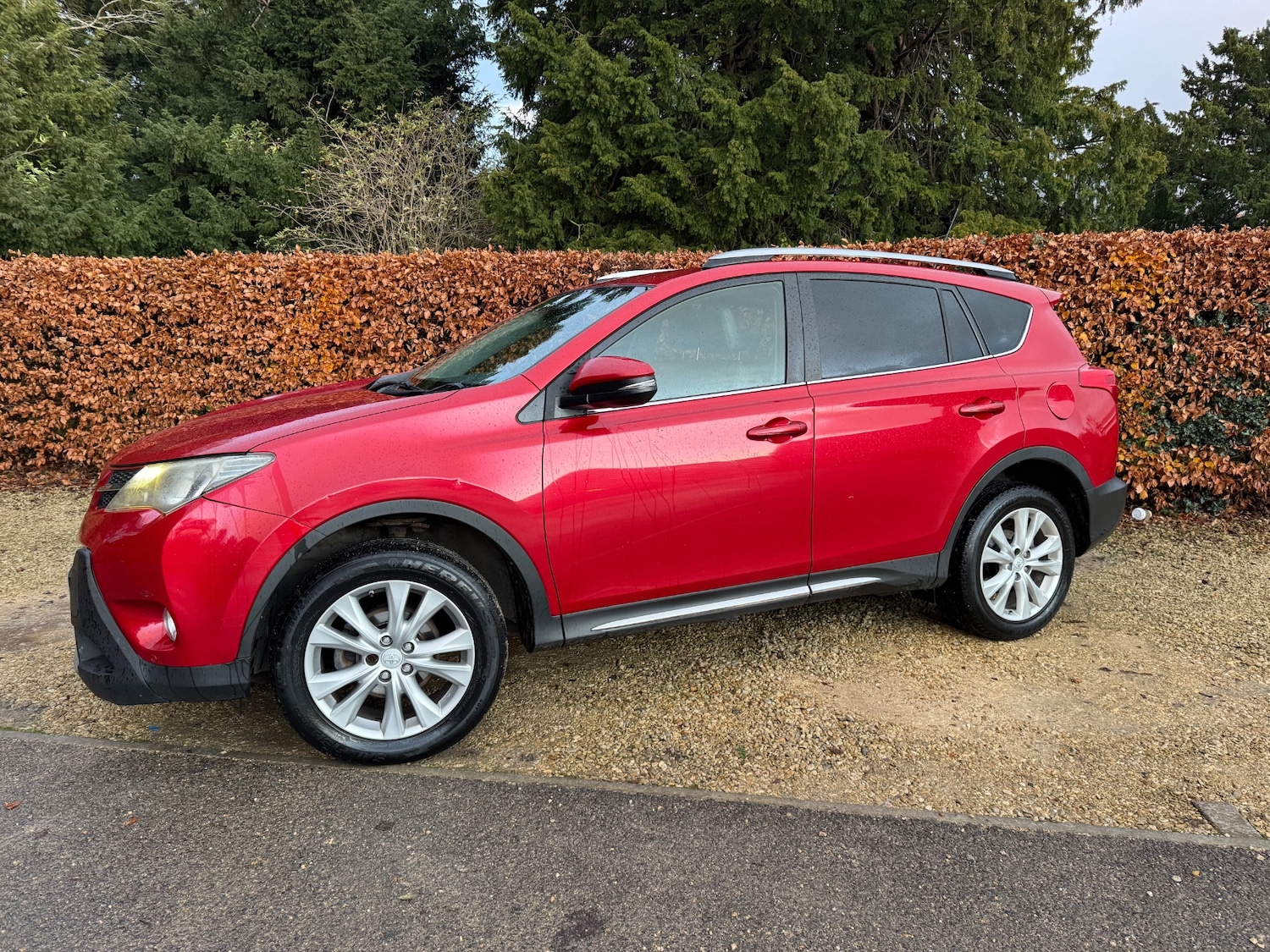 Used Toyota RAV4 2014 for sale - 76751939: Photo 2