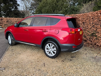 Used Toyota RAV4 2014 for sale - 76751939: Photo
