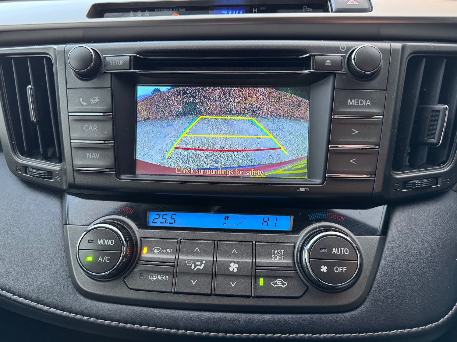 Used Toyota RAV4 2014 for sale - 76751939: Photo 9