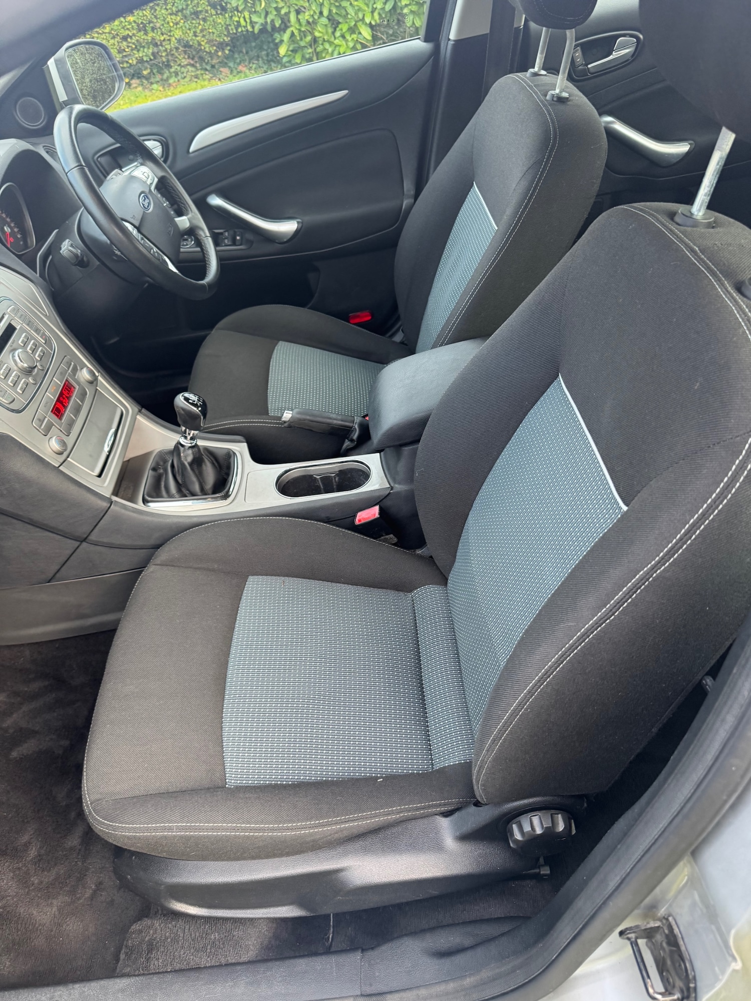 Used Ford Mondeo 2009 for sale - 77370738: Photo 21