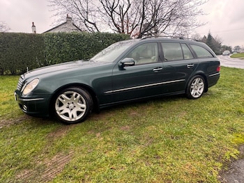 Used Mercedes-Benz E Class 2006 for sale - 77418543: Photo