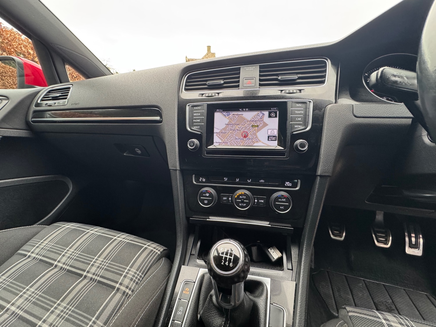 Used Volkswagen Golf 2014 for sale - 77632691: Photo 20