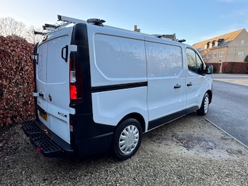 Used Vauxhall Vivaro 2015 for sale - 76935478: Photo