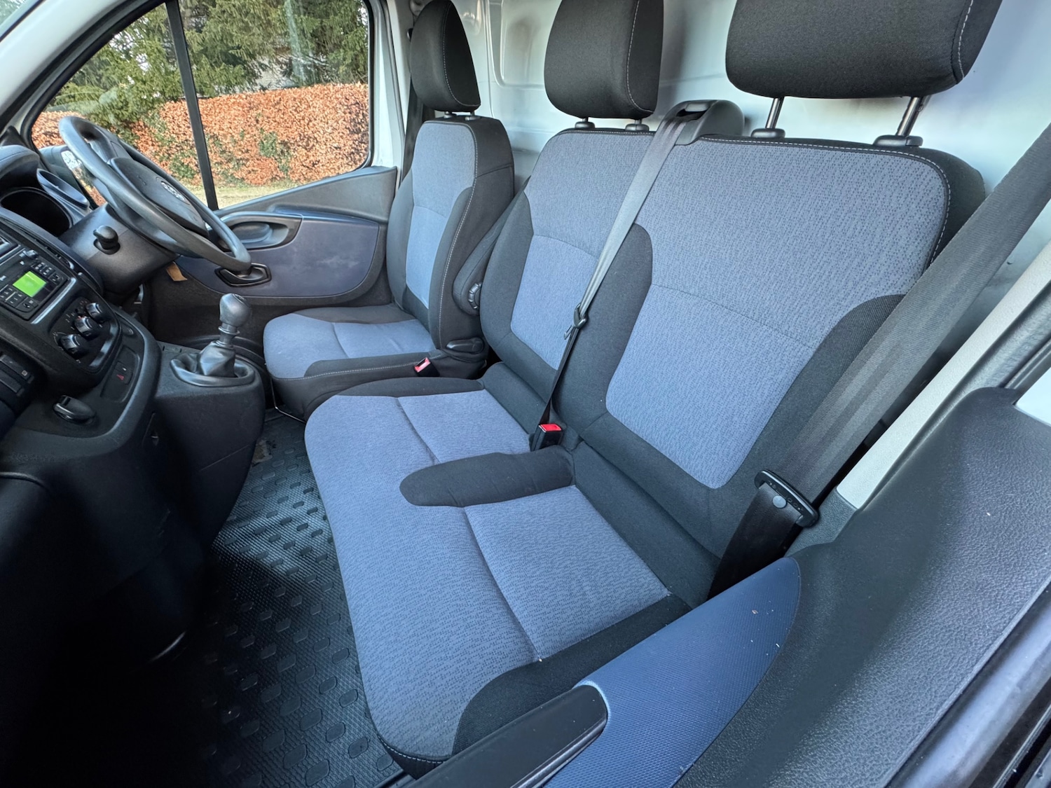 Used Vauxhall Vivaro 2015 for sale - 76935478: Photo 8