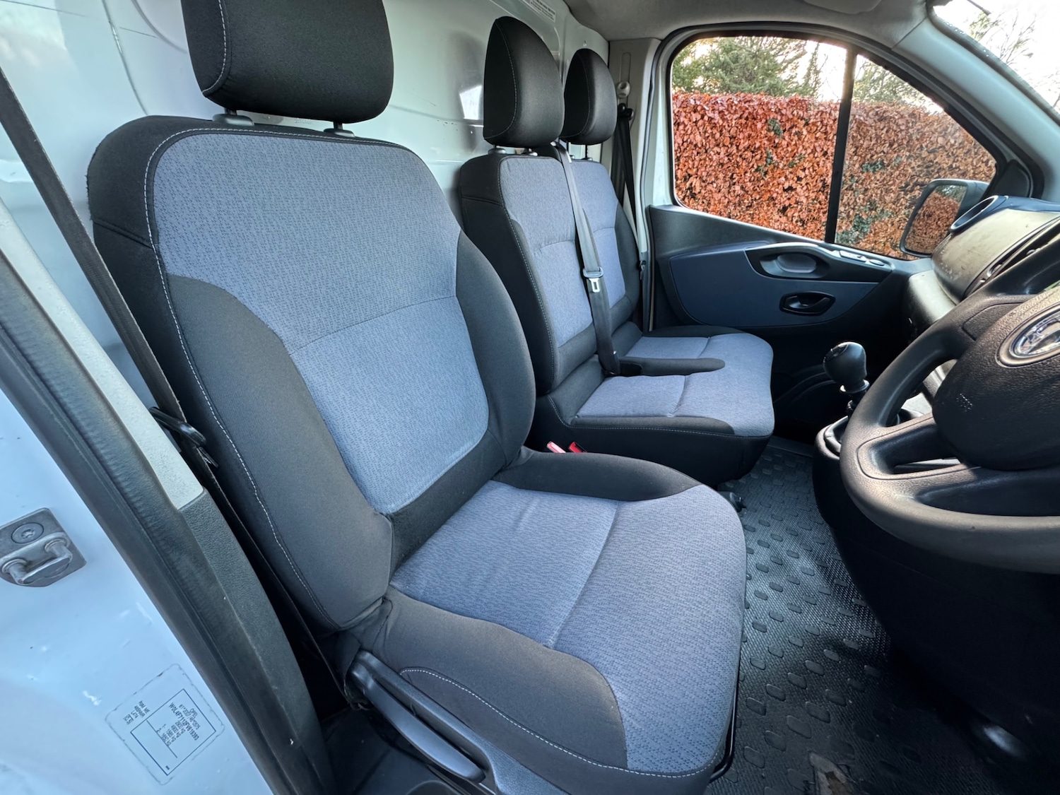 Used Vauxhall Vivaro 2015 for sale - 76935478: Photo 9