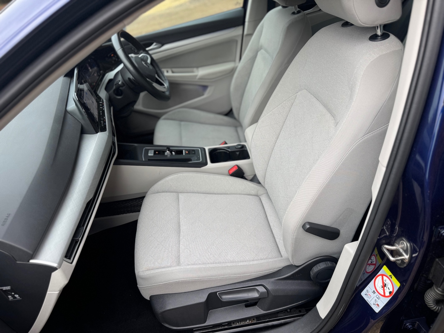 Used Volkswagen Golf 2020 for sale - 77595616: Photo 17