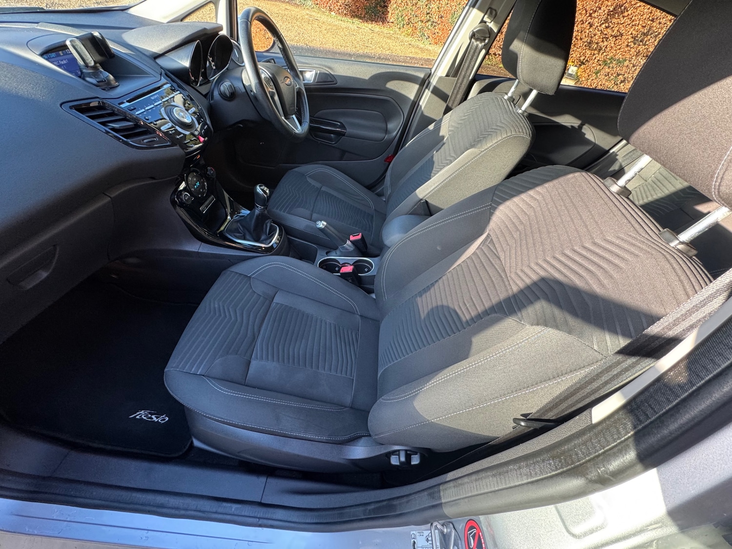 Used Ford Fiesta 2013 for sale - 76758805: Photo 22