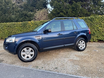 Used Land Rover Freelander 2009 for sale - 76187375: Photo 2