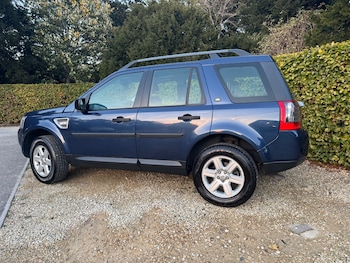 Used Land Rover Freelander 2009 for sale - 76187375: Photo 3