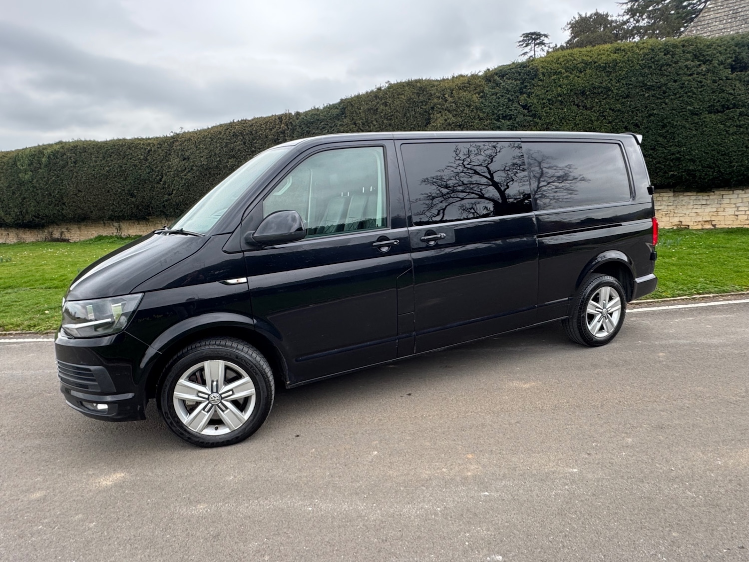 Used Volkswagen Transporter 2019 for sale - 77736054: Photo 2