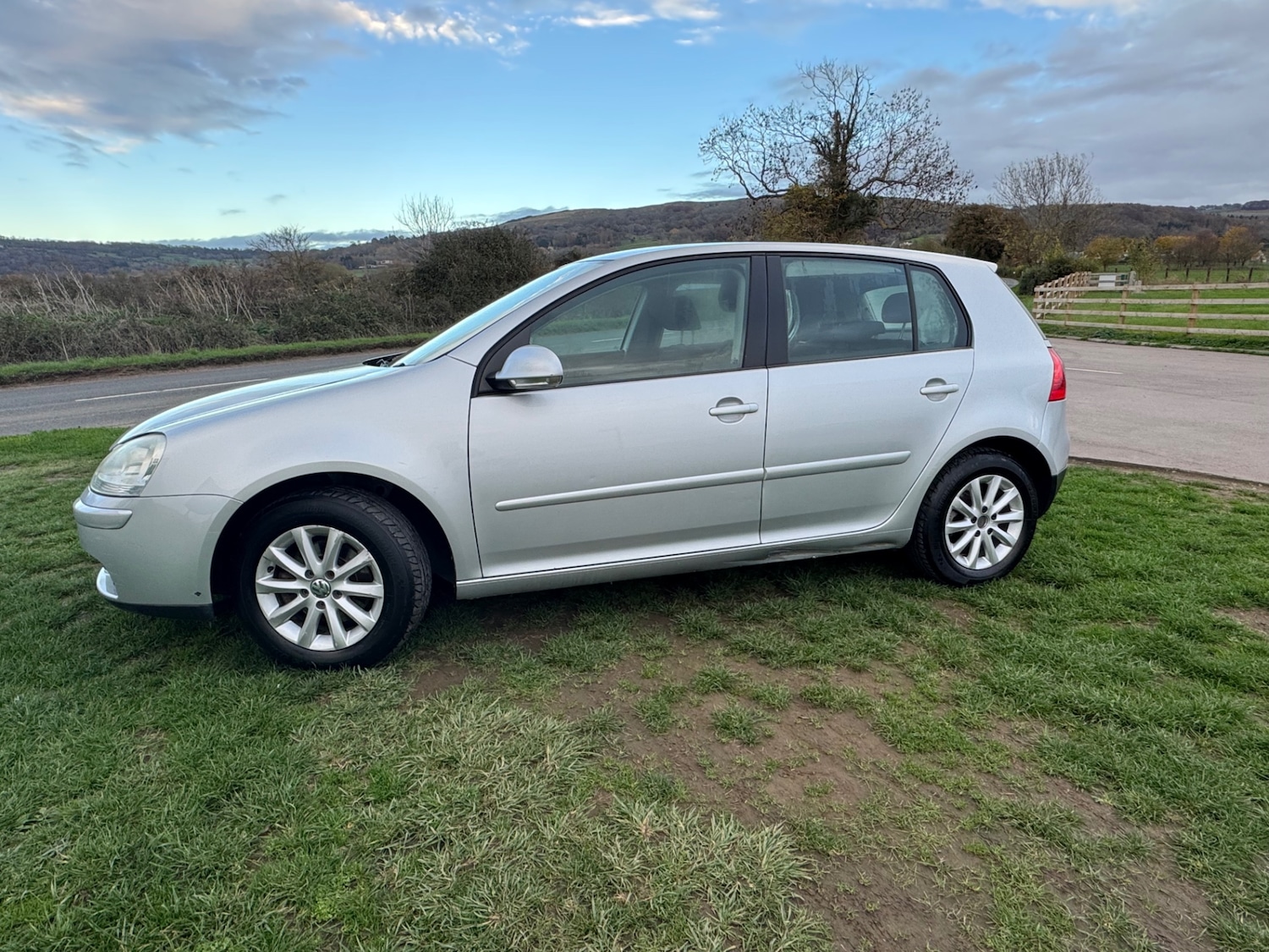 Used Volkswagen Golf 2007 for sale - 76511064: Photo 2