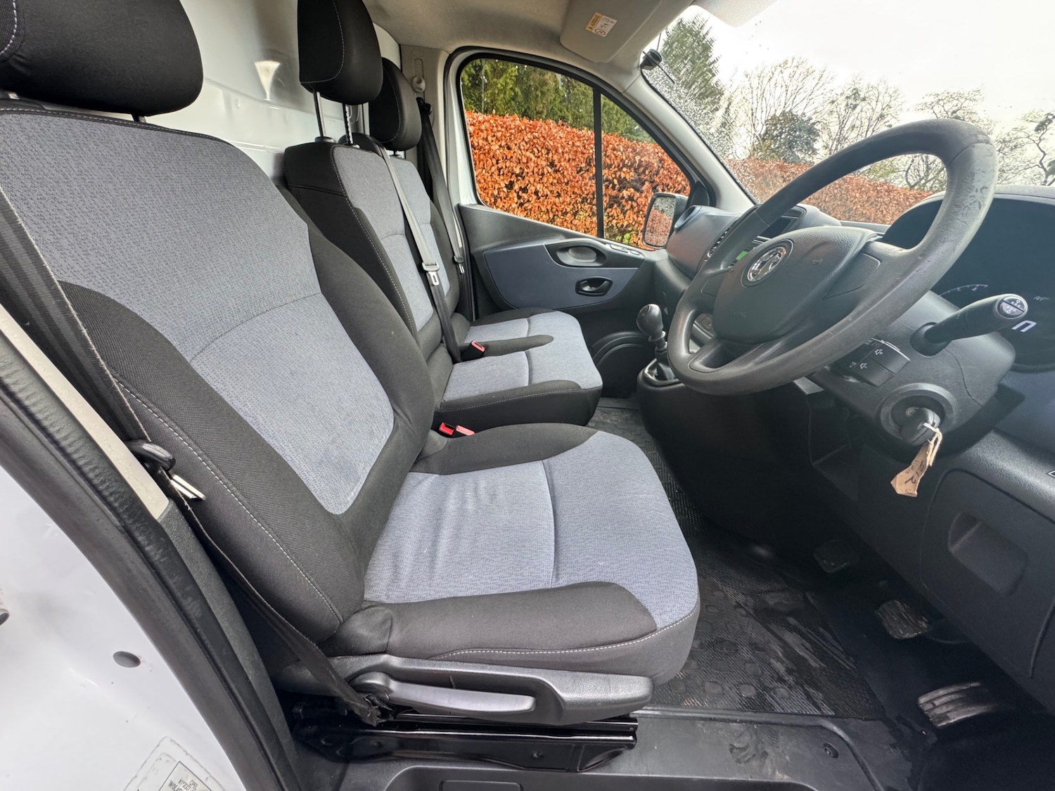 Used Vauxhall Vivaro 2015 for sale - 76751710: Photo 12