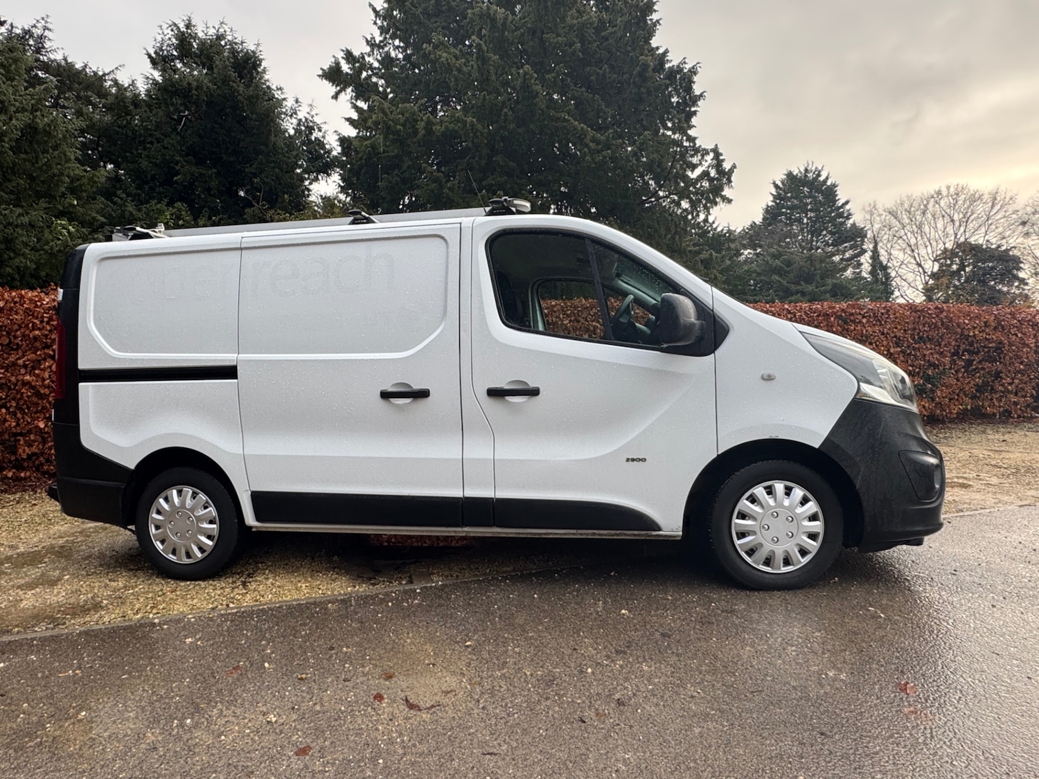 Used Vauxhall Vivaro 2015 for sale - 76751710: Photo 2