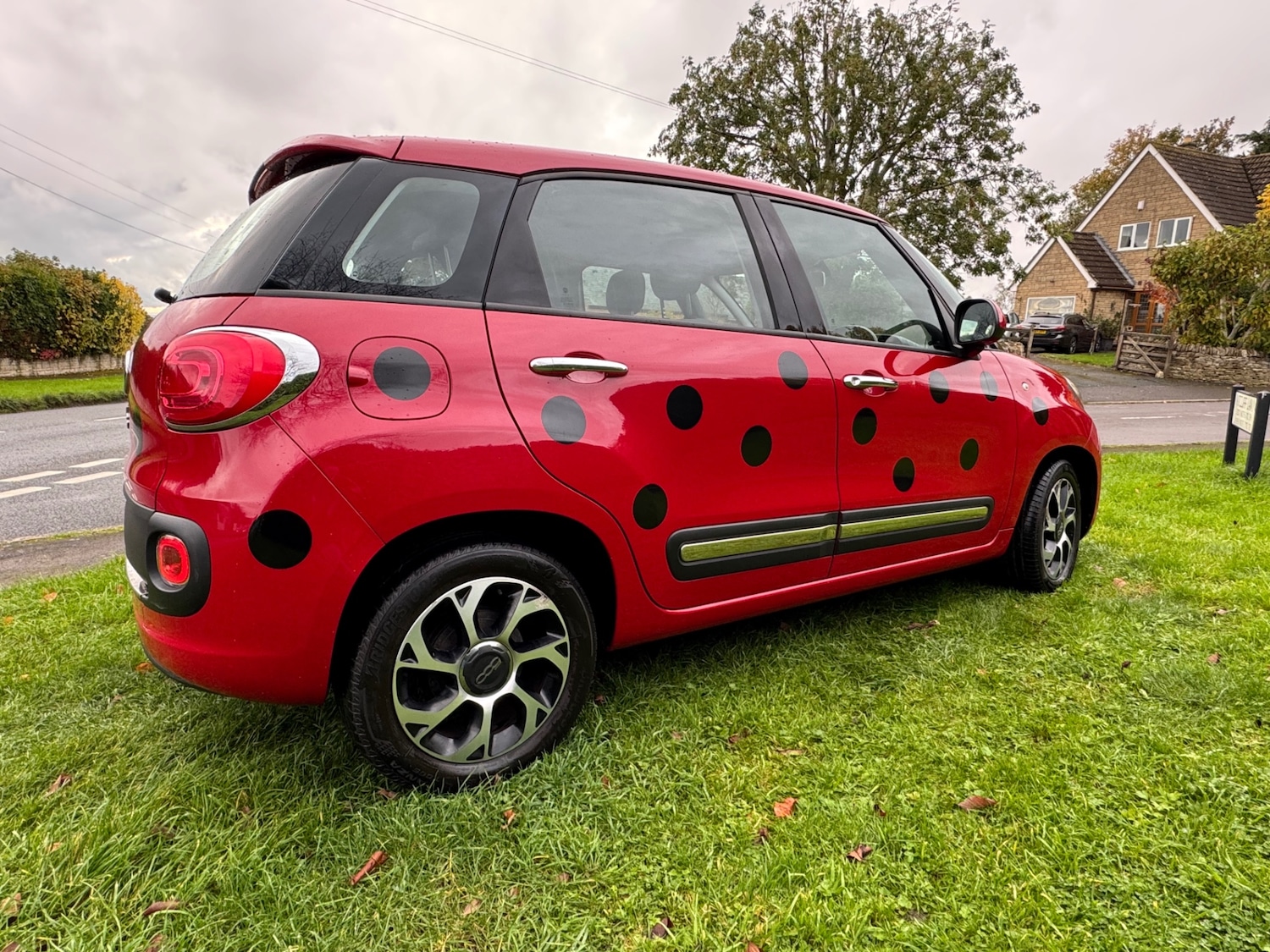 Used Fiat 500L 2018 for sale - 76405073: Photo 9
