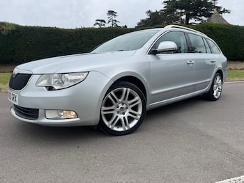 Used Skoda Superb 2010 for sale - 79740017: Photo