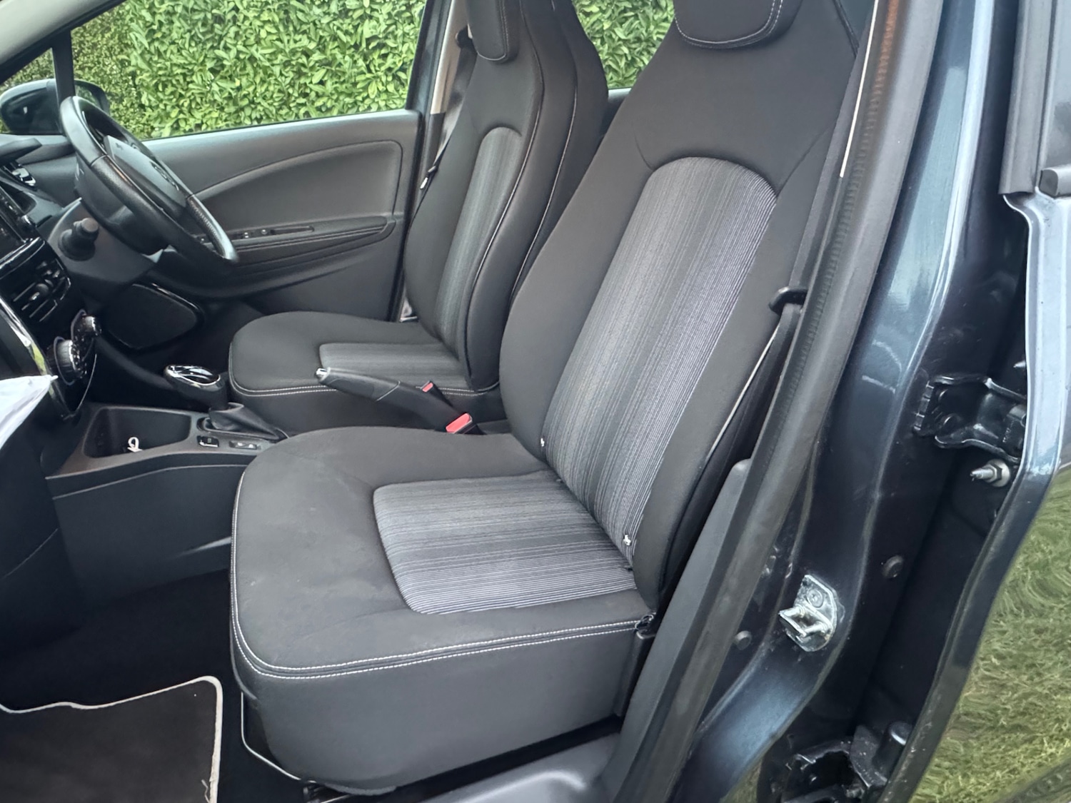 Used Renault Zoe 2018 for sale - 77213644: Photo 13