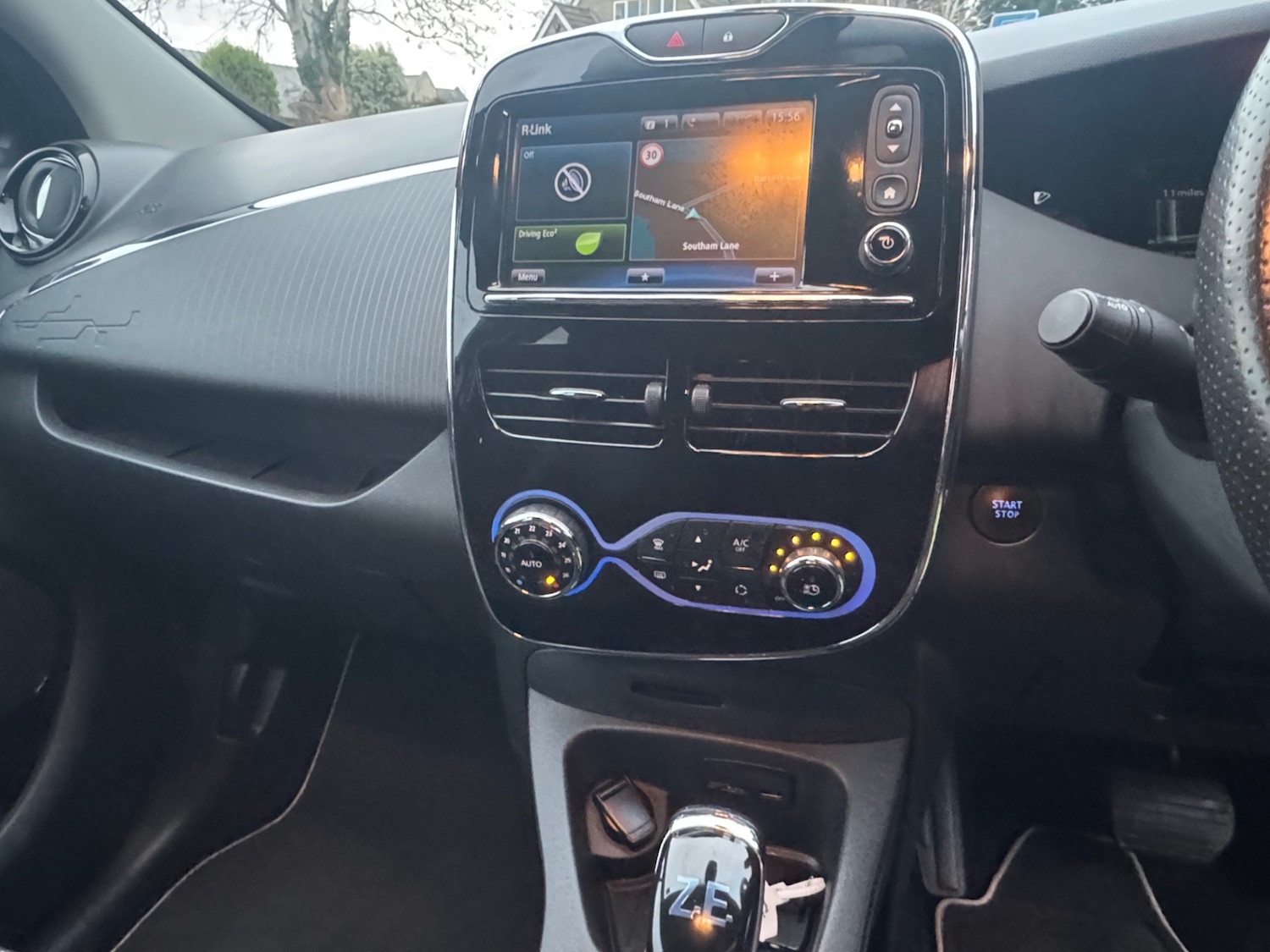 Used Renault Zoe 2018 for sale - 77213644: Photo 18