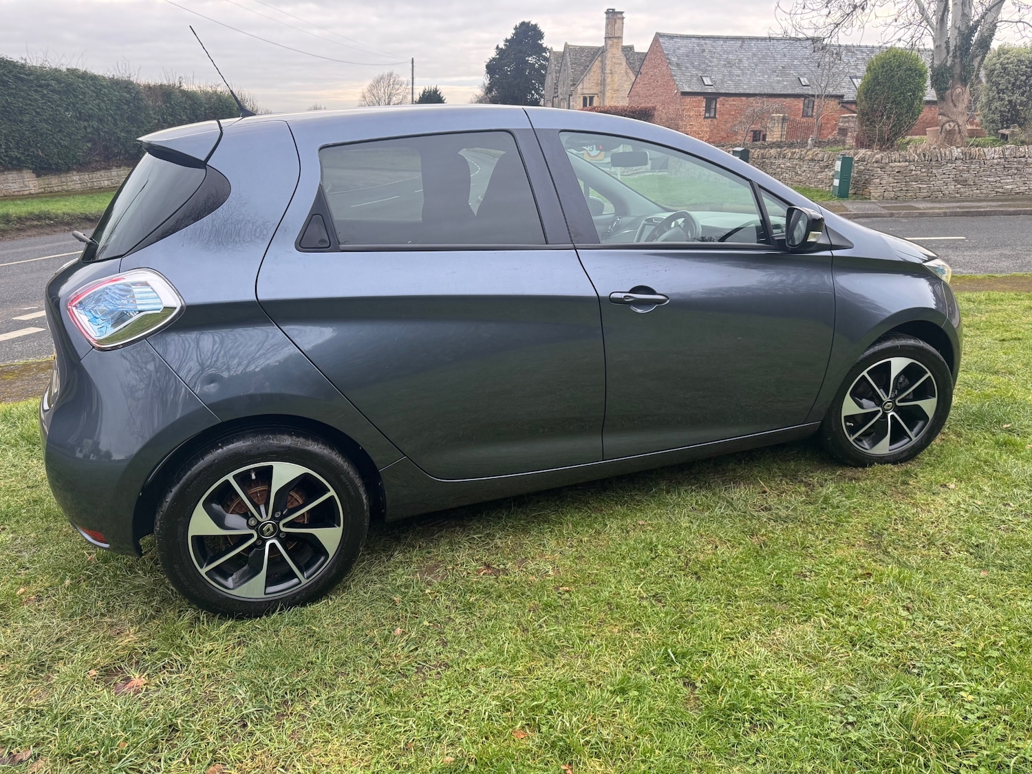 Used Renault Zoe 2018 for sale - 77213644: Photo 7